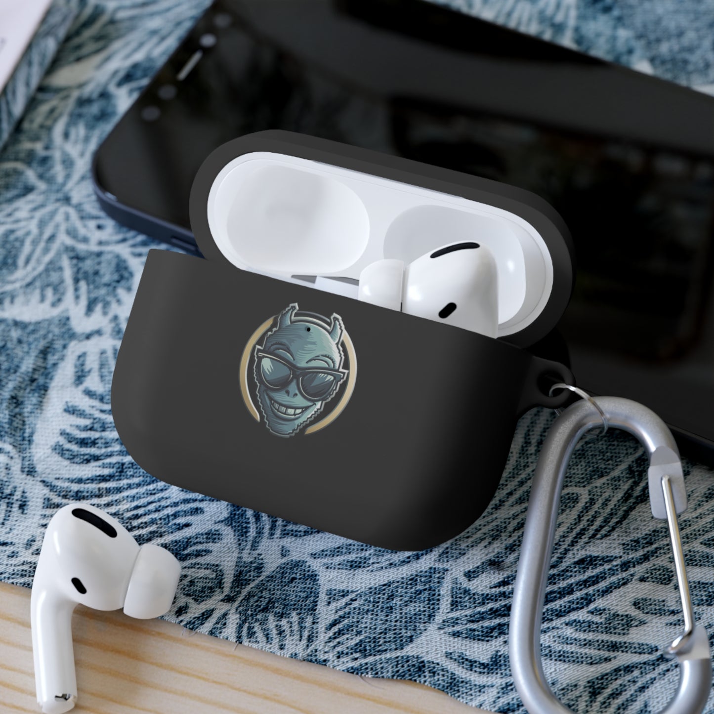 Pixel Alien - AirPods and AirPods Pro Case Cover